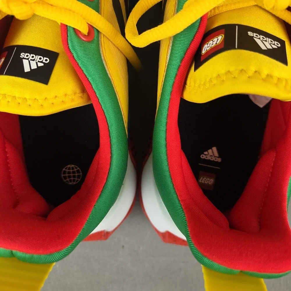 Youth Adidas x Lego Sport DNA J Limited Collab Edition Sz 6